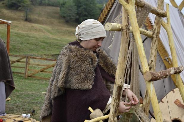 Reenactmentul și dacomania